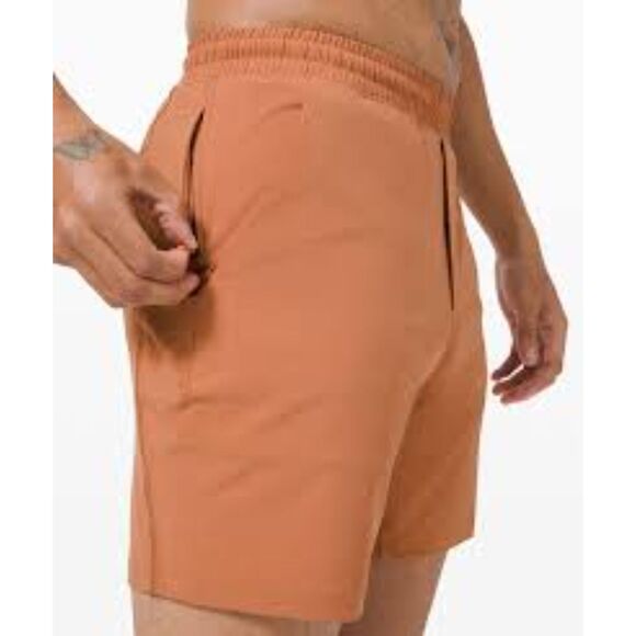 LULULEMON Men's Pace Breaker 7 inch Orangey Brown (desert sun) LINED Size Small - Picture 2 of 8